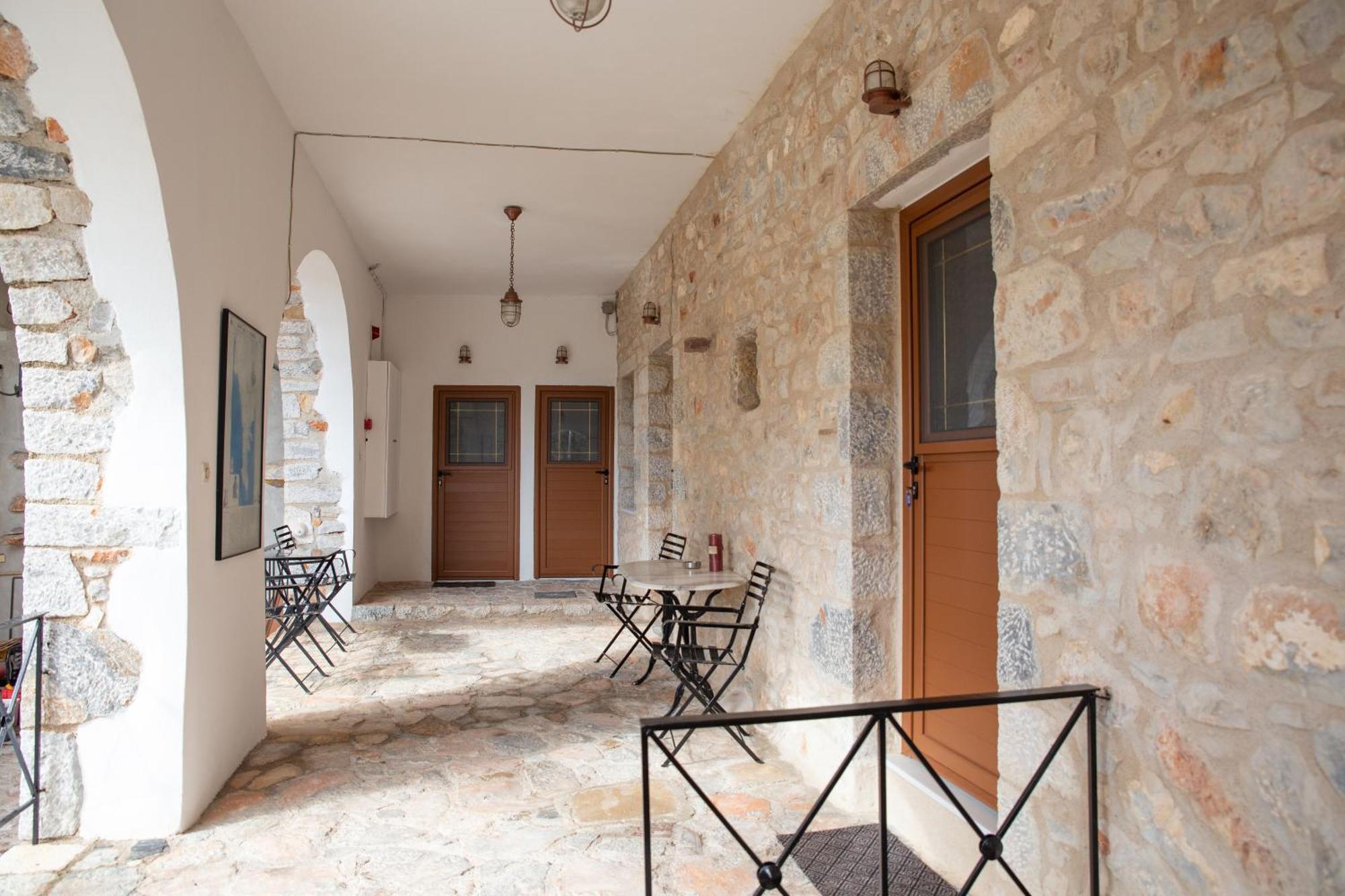 Traditional House Alepis In Areopolis Kültér fotó