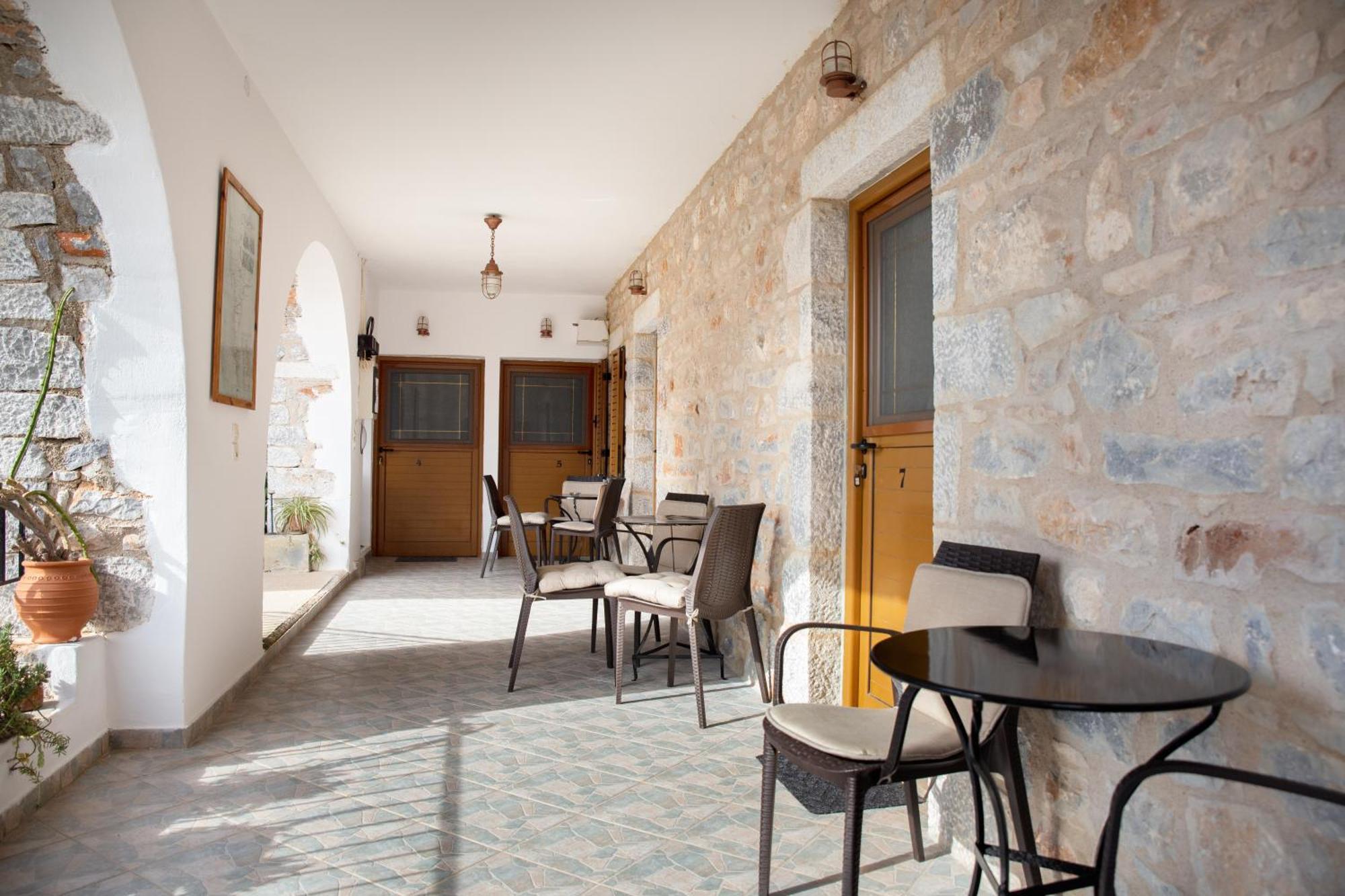 Traditional House Alepis In Areopolis Kültér fotó
